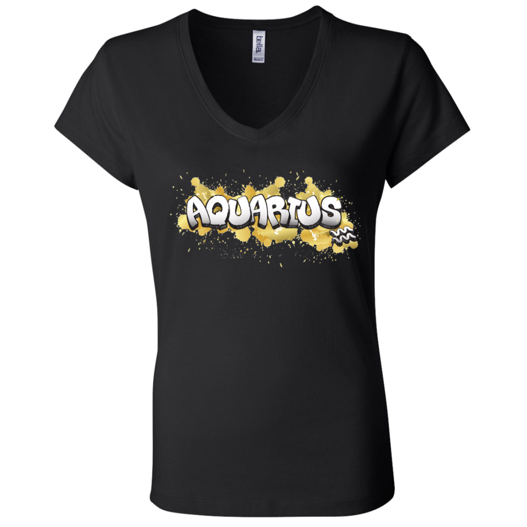 Aquarius Ladies' Astrology V-Neck T-Shirt
